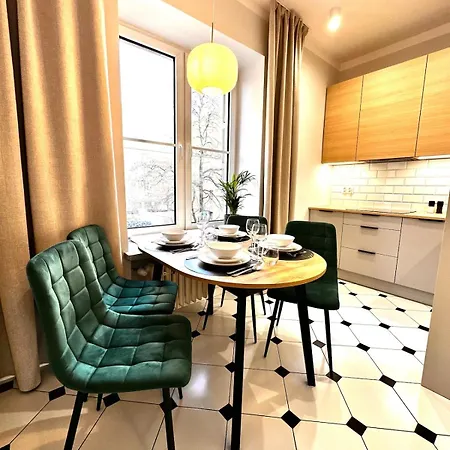 Stylowy Retro W Sercu Wroclawia Apartment *