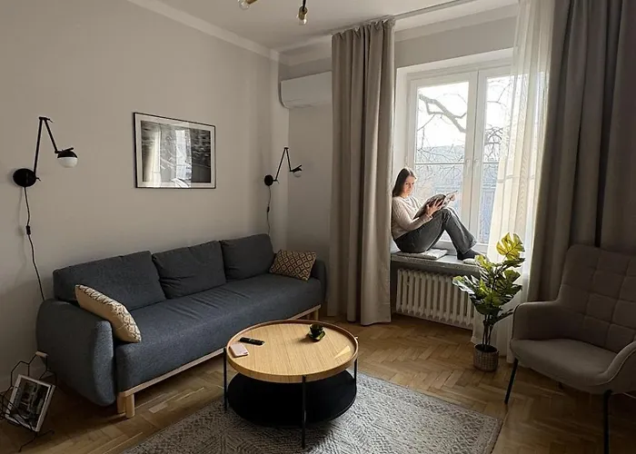 Stylowy Retro W Sercu Wroclawia Apartment