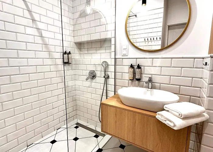 Stylowy Retro W Sercu Wroclawia Apartamento *