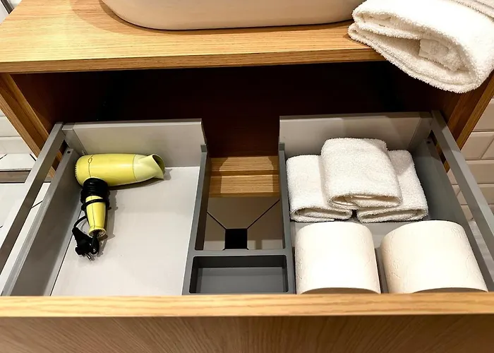 Stylowy Retro W Sercu Wroclawia Apartamento *